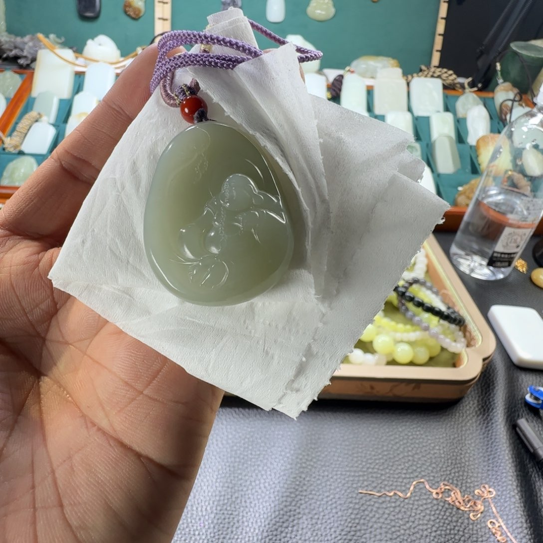 和田玉挂件未镶嵌