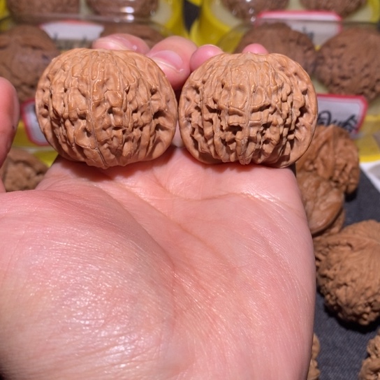 文玩核桃把件全品正磨