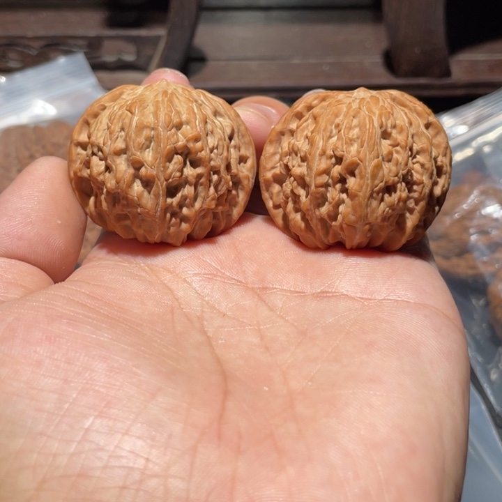 文玩核桃吊坠42正磨