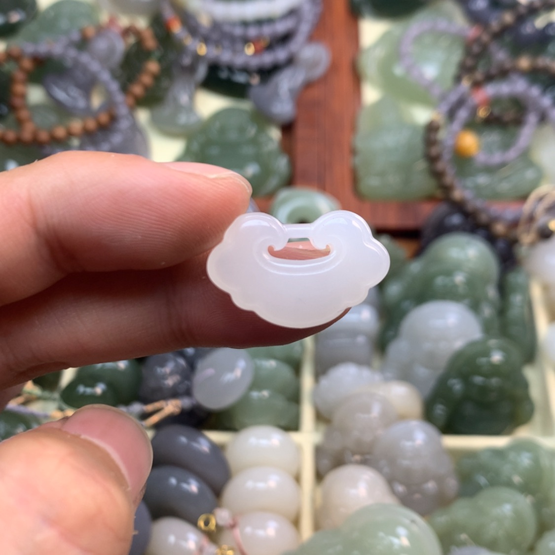 【闪购商品】颈饰未镶嵌和田玉