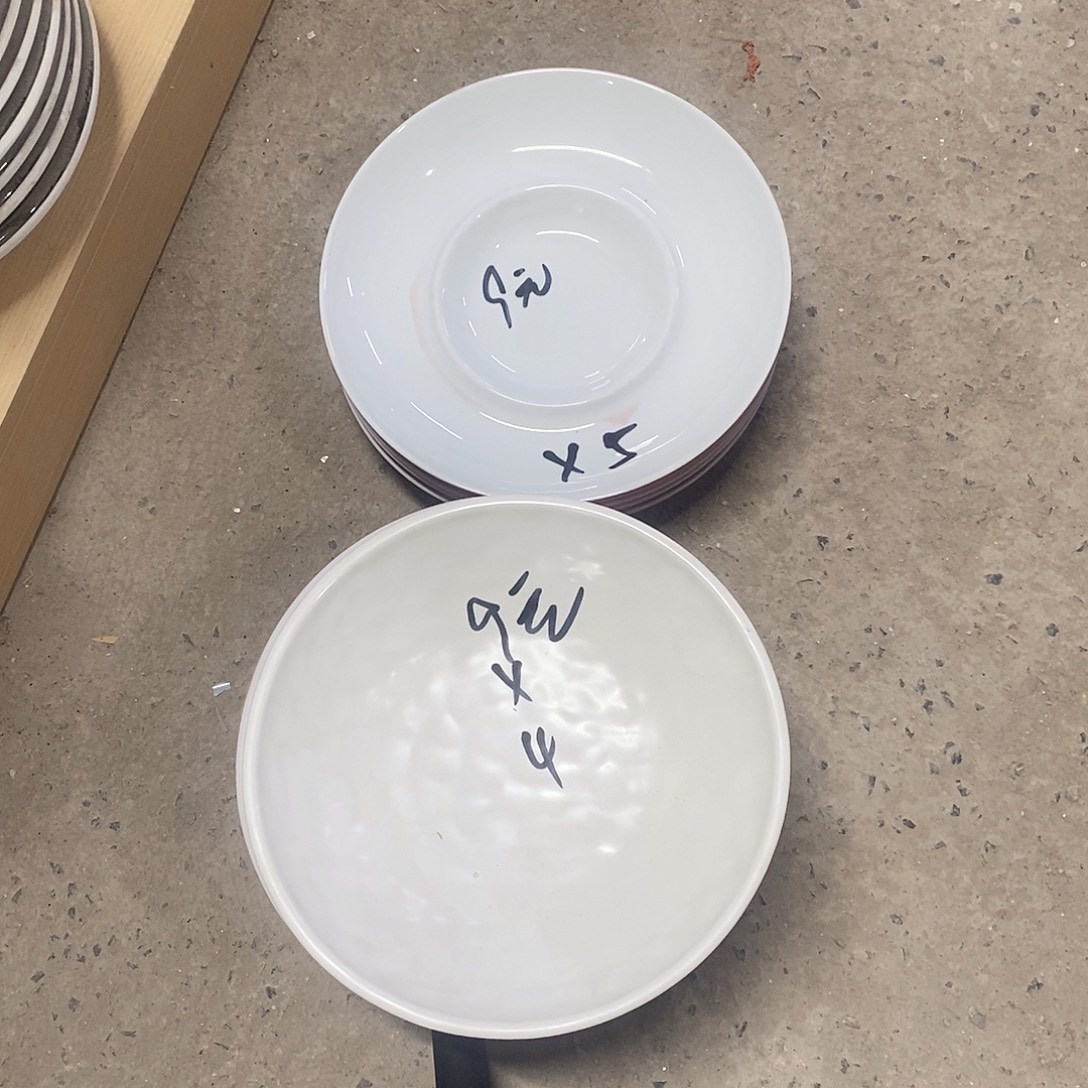 陶瓷红色9元一个81元包邮