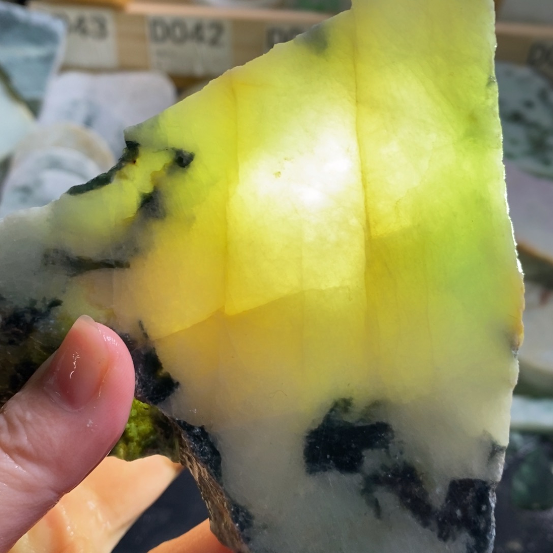 颈饰未镶嵌翡翠天然翡翠