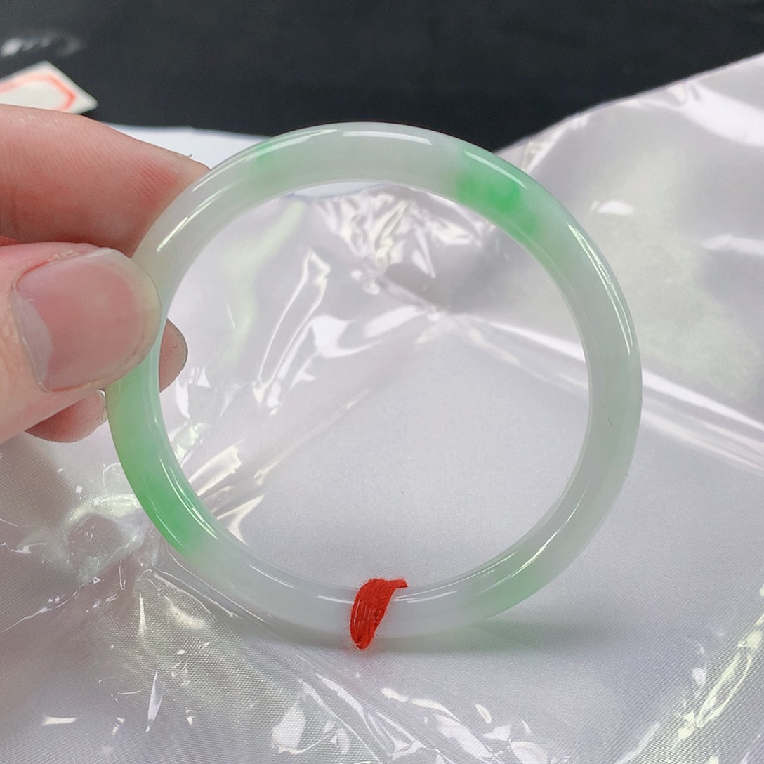 翡翠手镯未镶嵌086缅甸天然翡翠A货