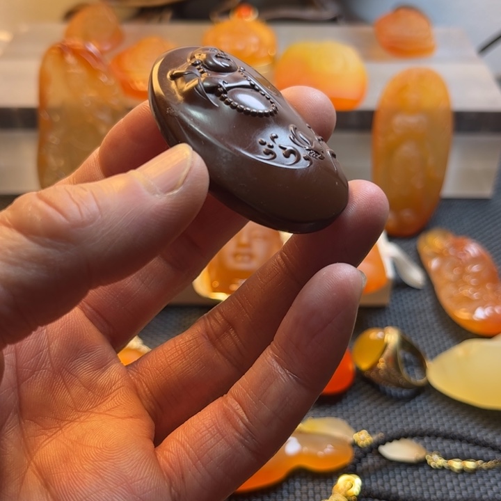 石英质玉颈饰银S925镀金镶嵌兰**妈