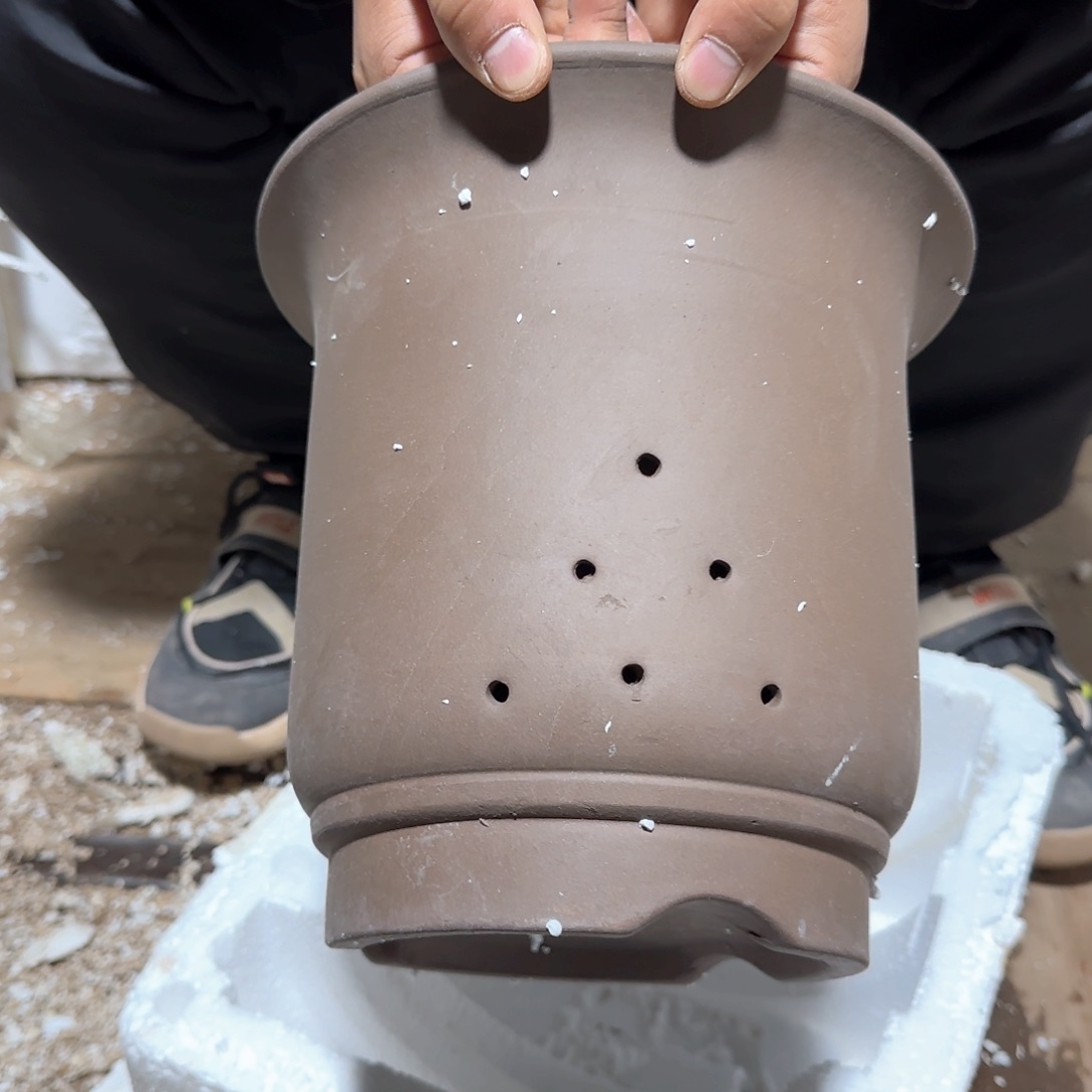 紫砂花盆瑕疵是我自己