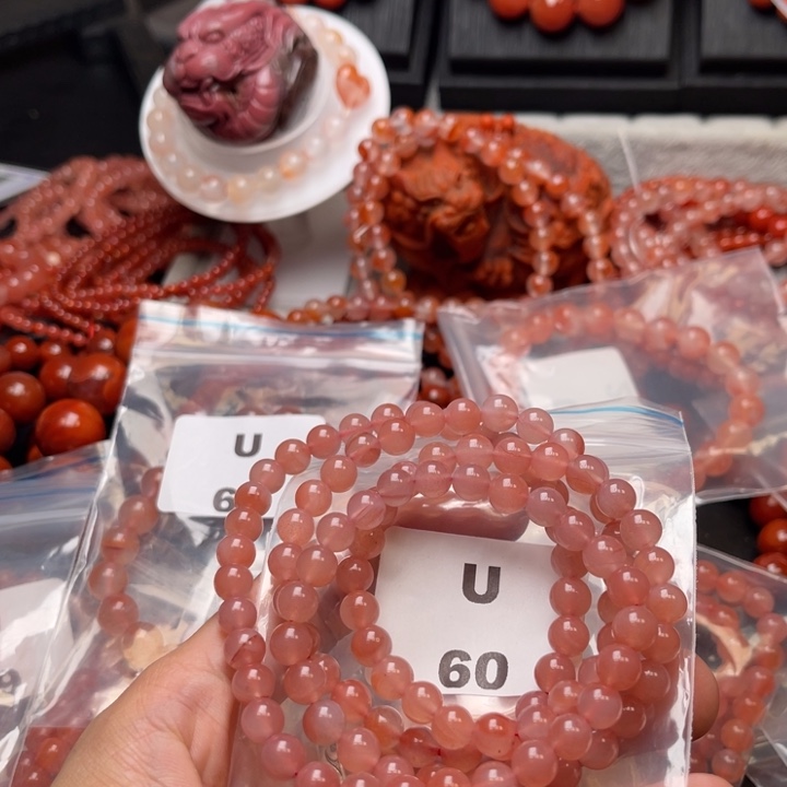 南红玛瑙未镶嵌多样性发货默认微瑕称重7mm