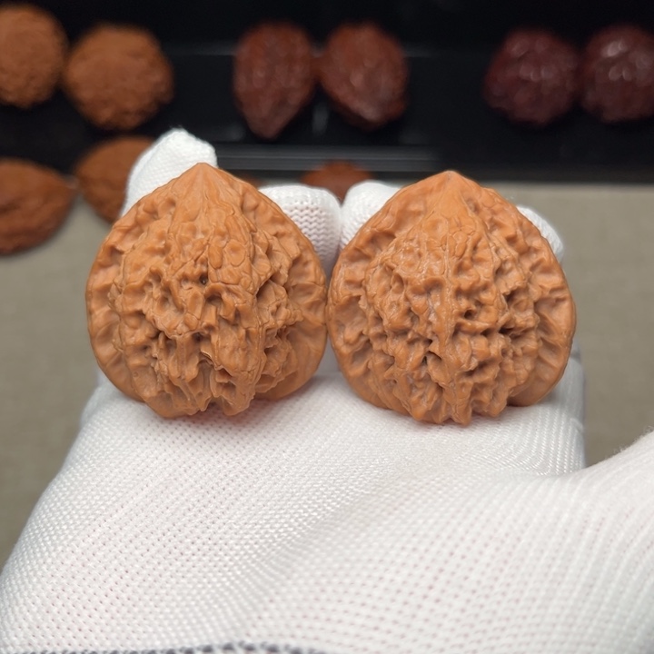 文玩核桃把件灯笼