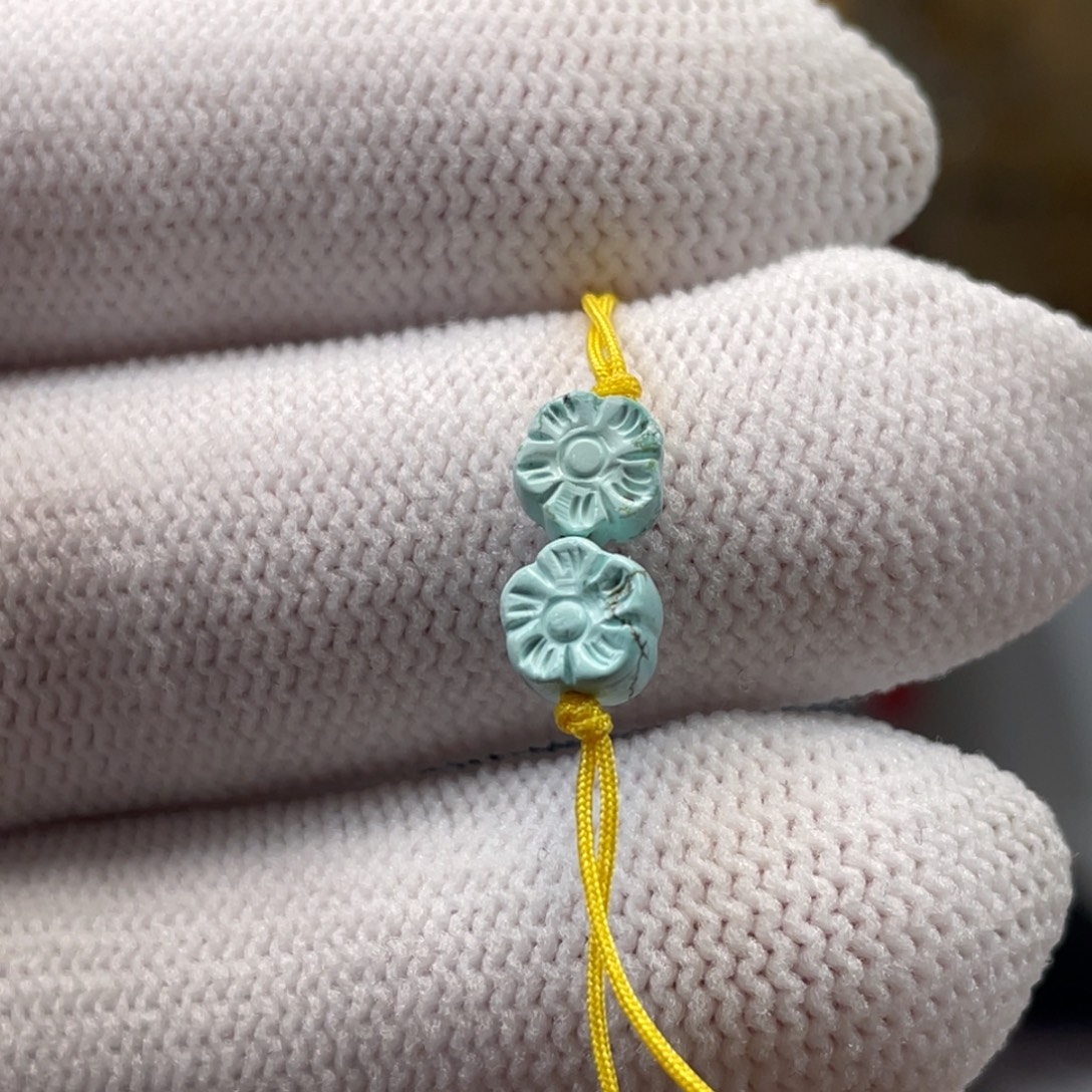 绿松石未镶嵌挂件