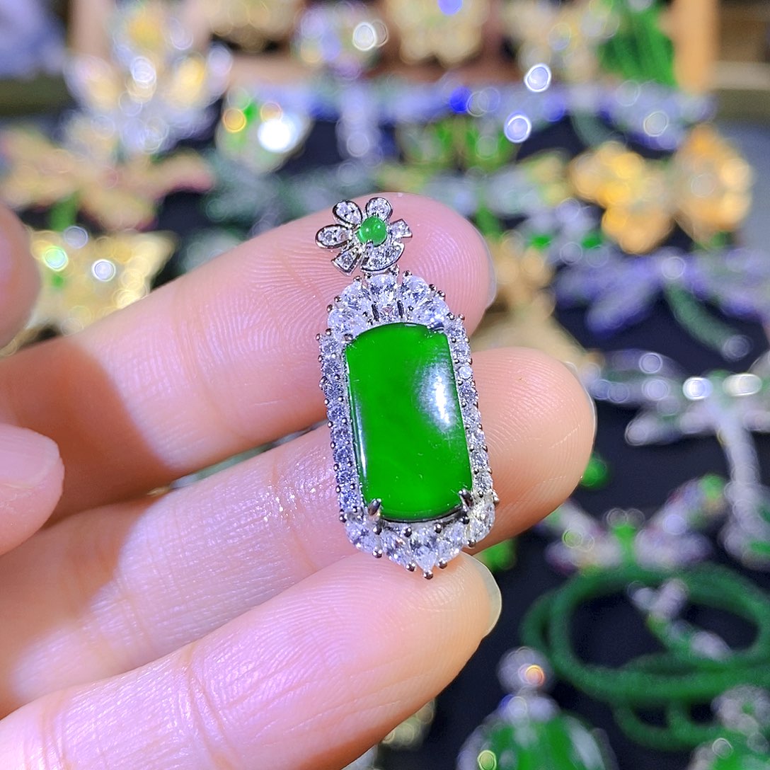 吊坠(不含链)银S925镶嵌翡翠