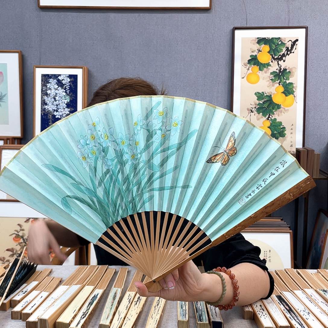 国画95寸梅妃-纯手绘-文玩扇骨（默认粘好）