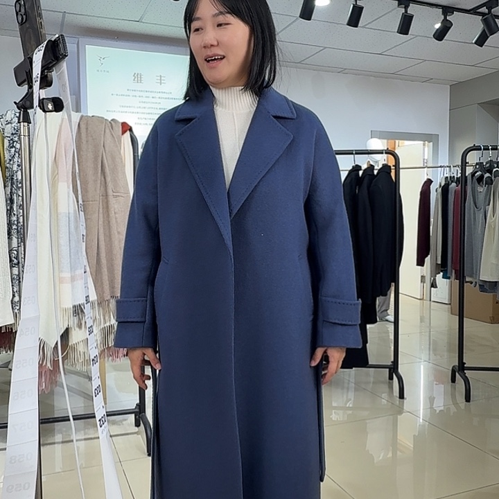 纯羊绒保暖女大衣Xs码120斤内033