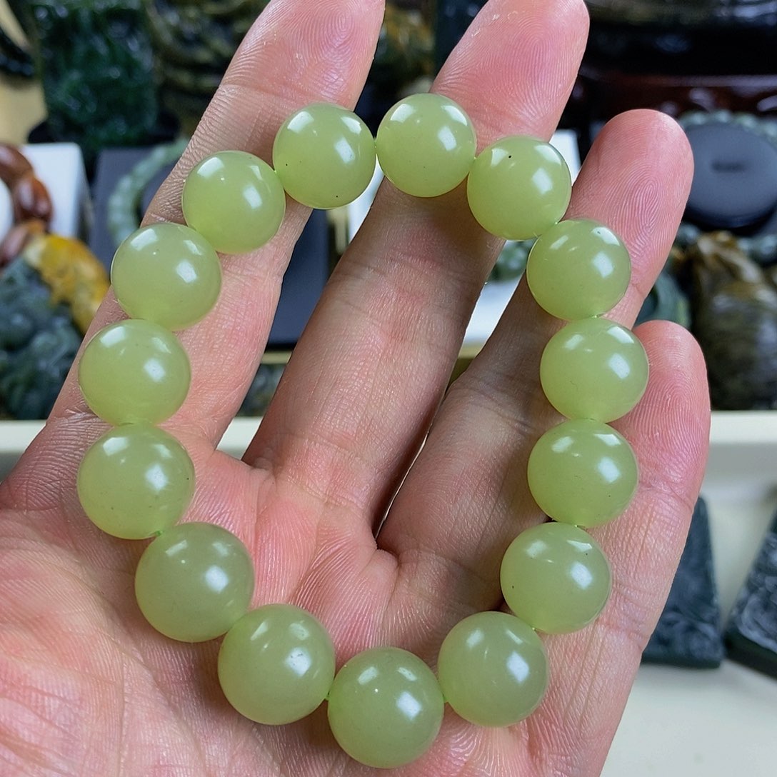 岫岩河磨玉（透闪石质玉）手串未镶嵌