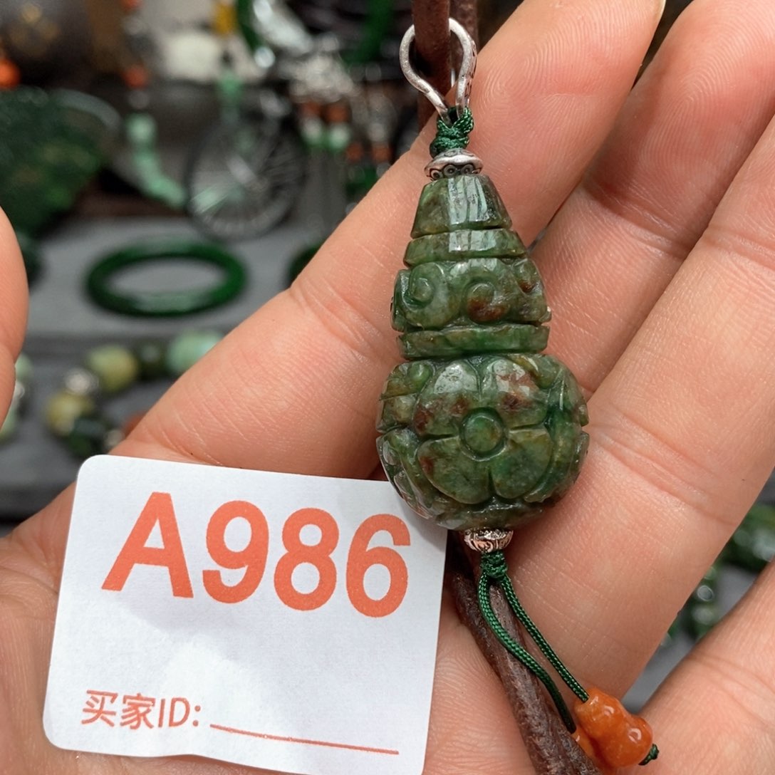 翡翠颈饰银S925镶嵌张*鲁漂亮美眉