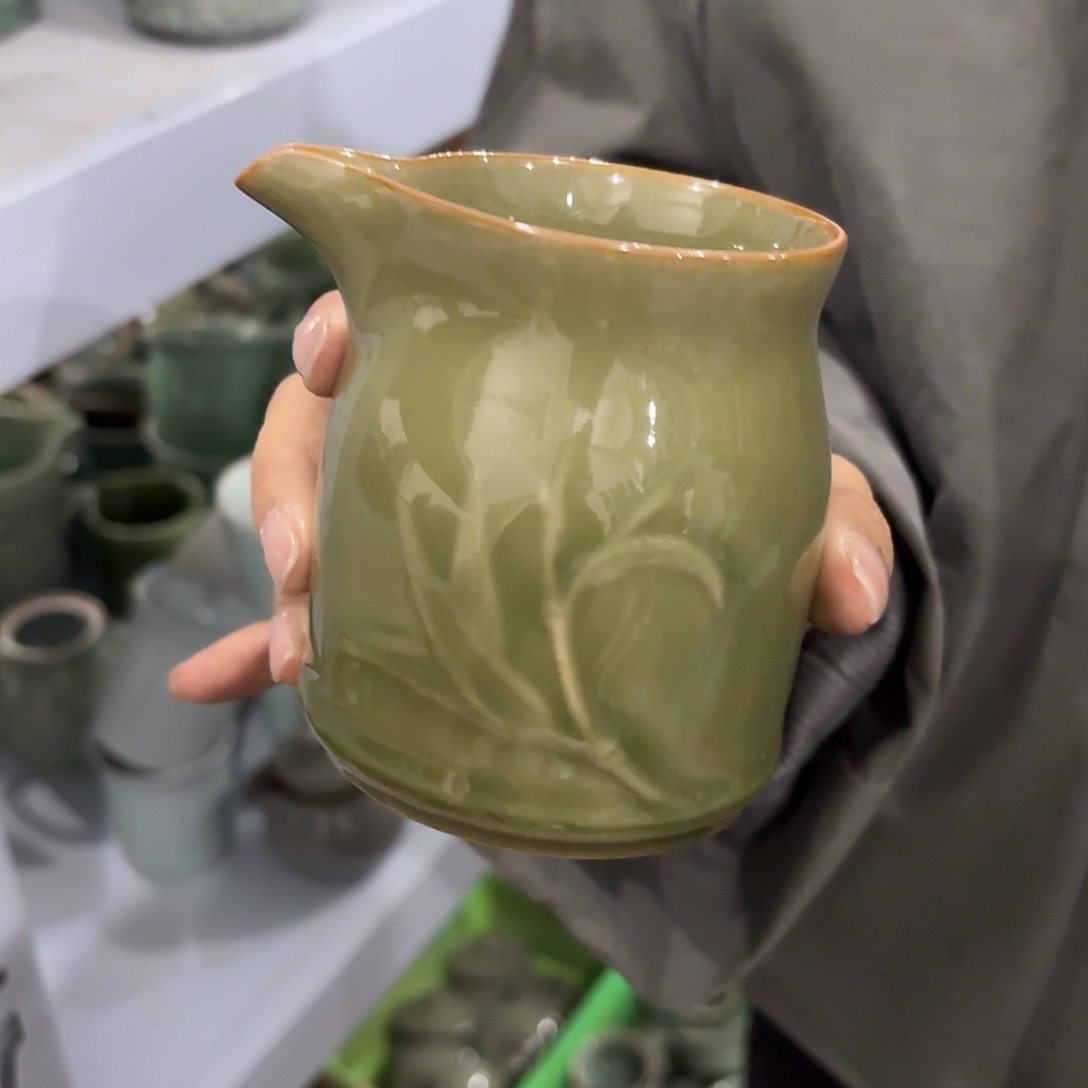 龙泉云间青瓷小米茶器