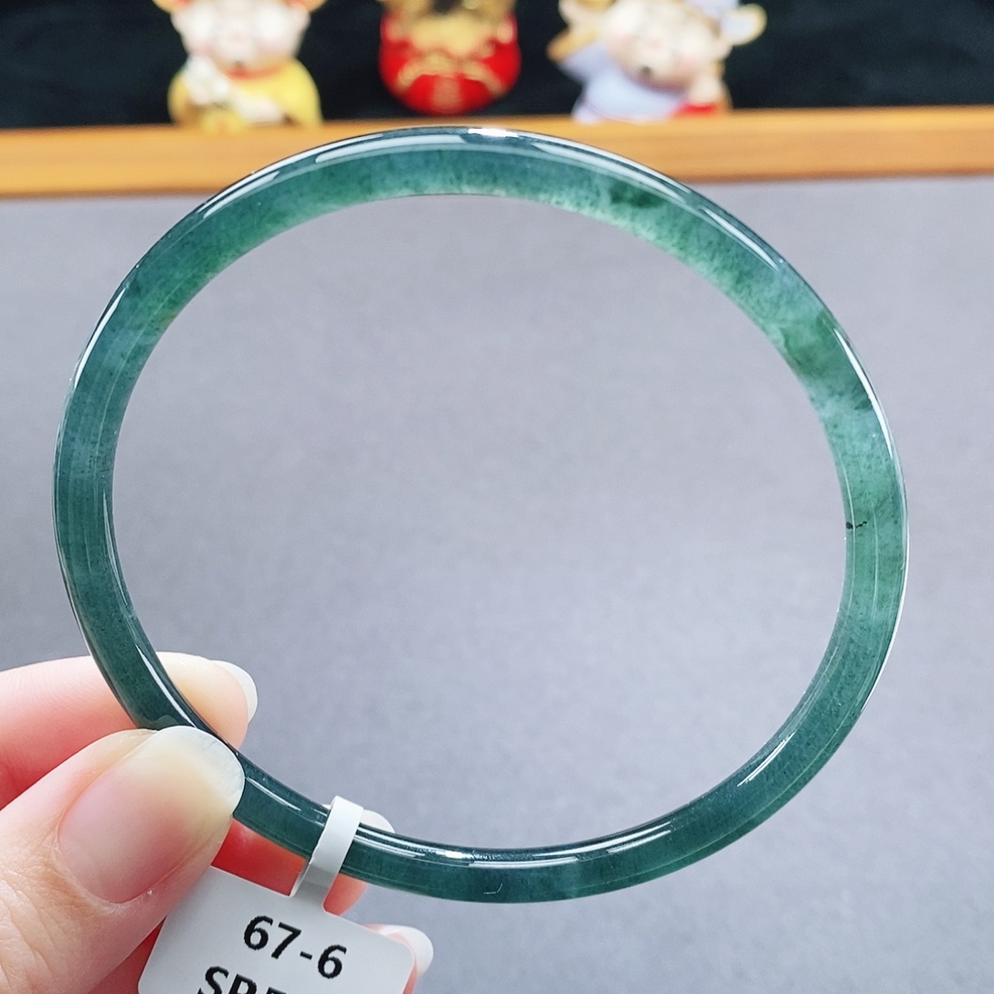 翡翠未镶嵌手镯07