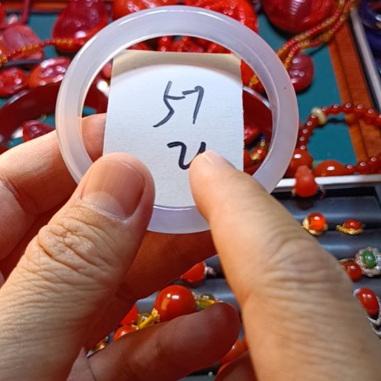 玛瑙/玉髓手镯未镶嵌