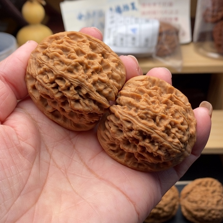 吊坠文玩核桃正三角大肚圆柱炮毕业42尺2157