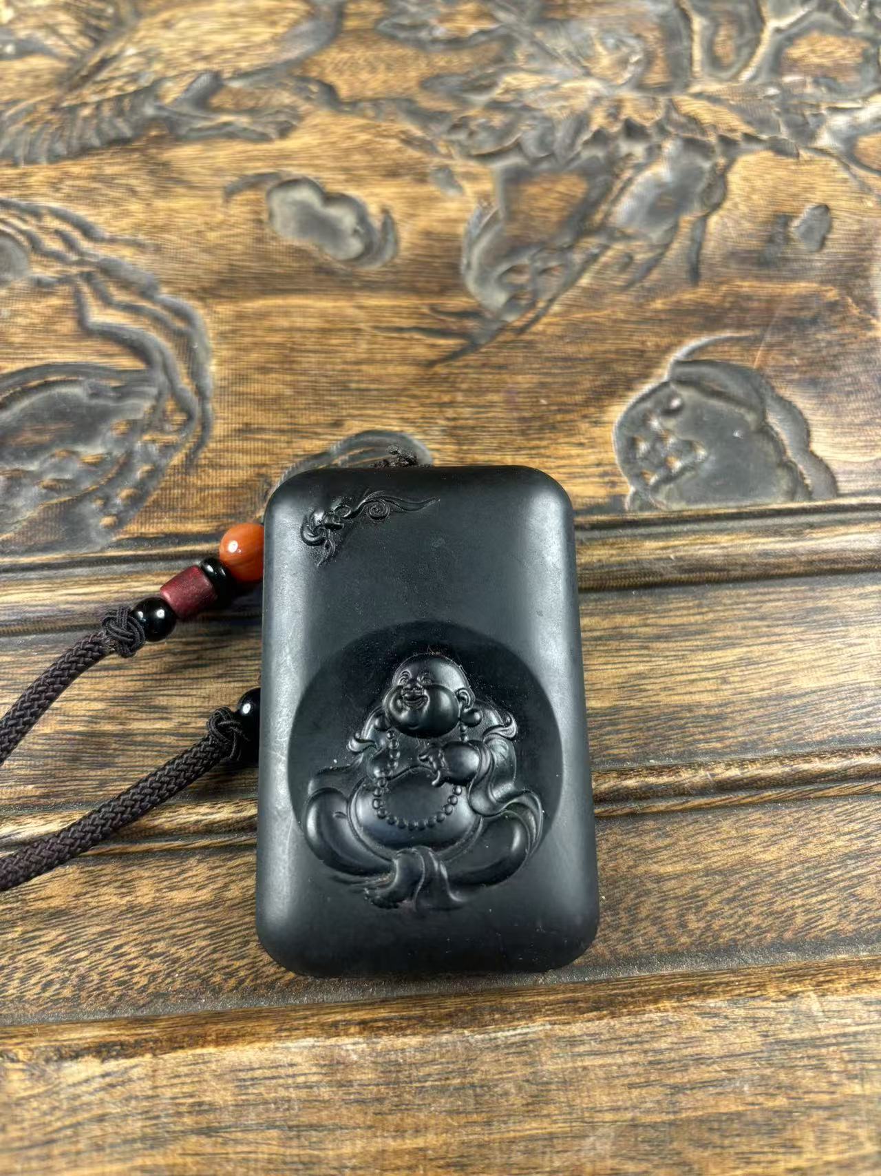 和田玉墨玉弥勒一个{小七甄选}