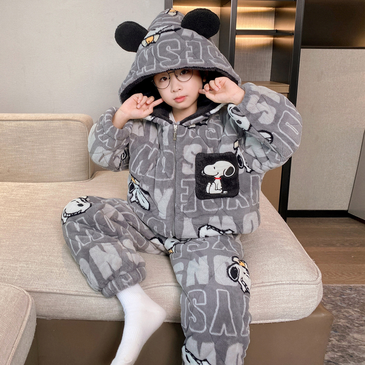 YUZHAOLIN/俞兆林儿童长袖连帽款法兰绒睡衣男童三层夹棉保暖套装