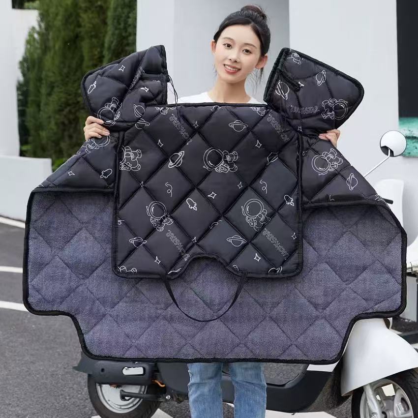 1260加厚防风挡风被（图案不挑）