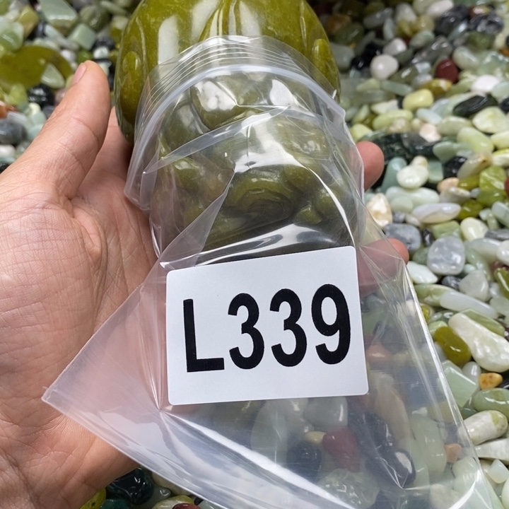 蛇纹石玉貔貅未镶嵌