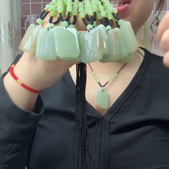 东陵石未镶嵌颈饰多样性发货拍一发一