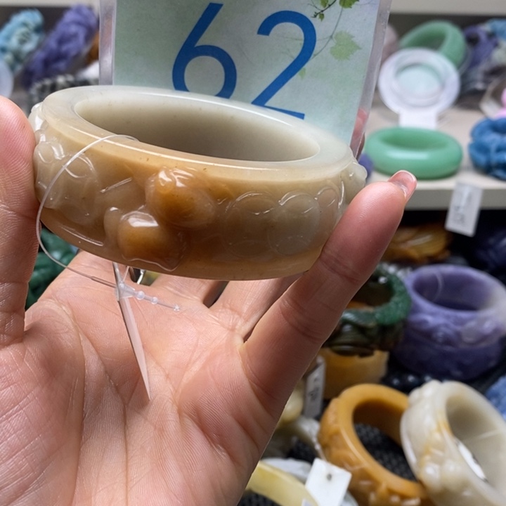 合金手镯石英岩玉
