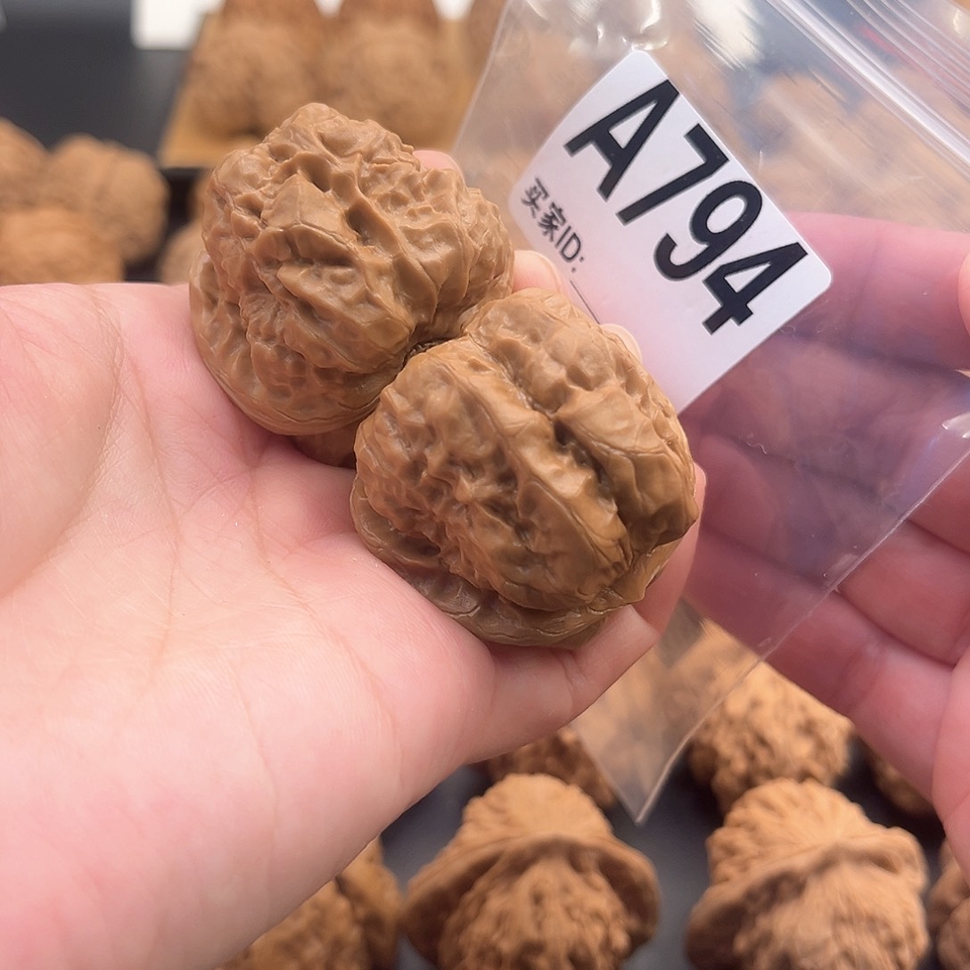 桃核把件我****?蛙蛙福利39