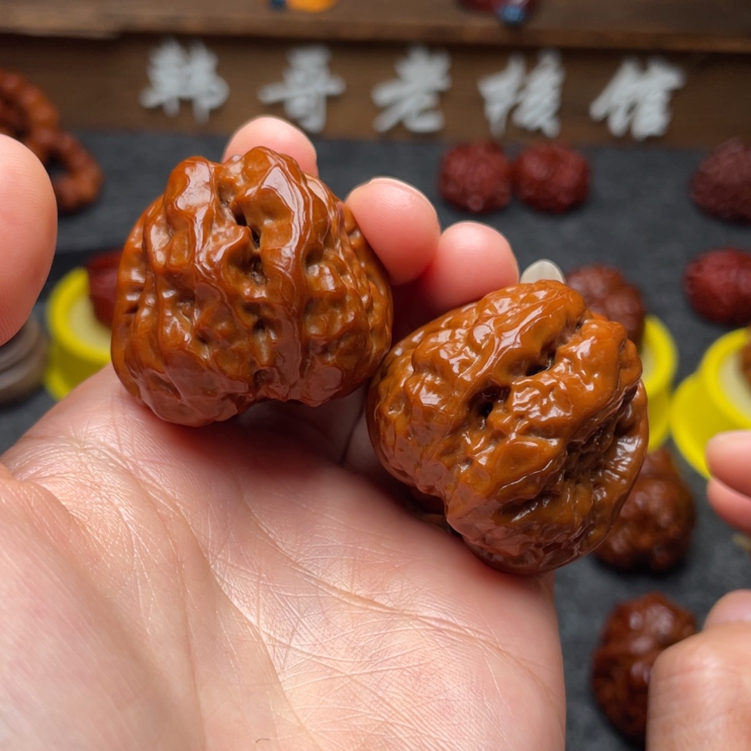 文玩核桃吊坠文玩核桃 手把件 蛤蟆头 37