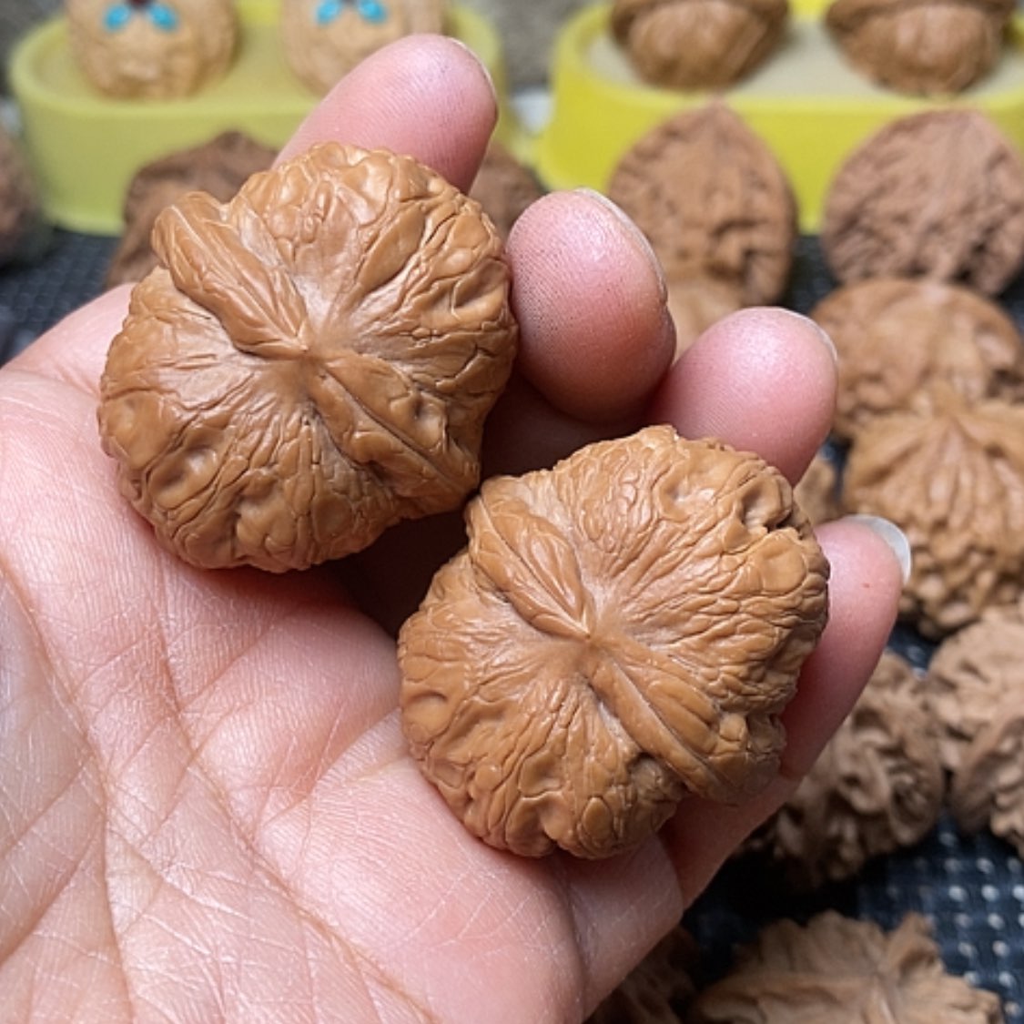 【闪购商品】把件文玩核桃精配元宝38