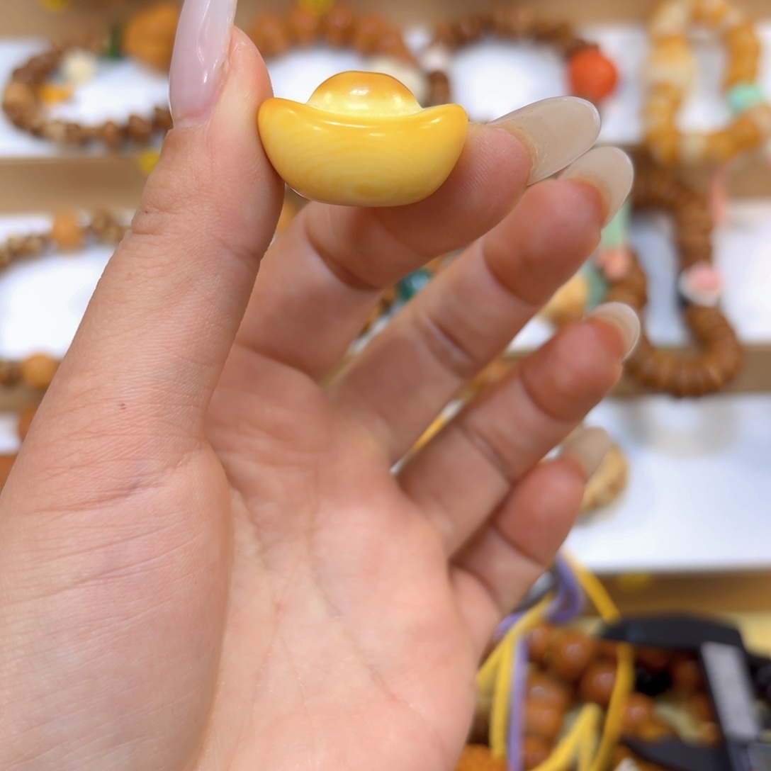 星月菩提手串元宝