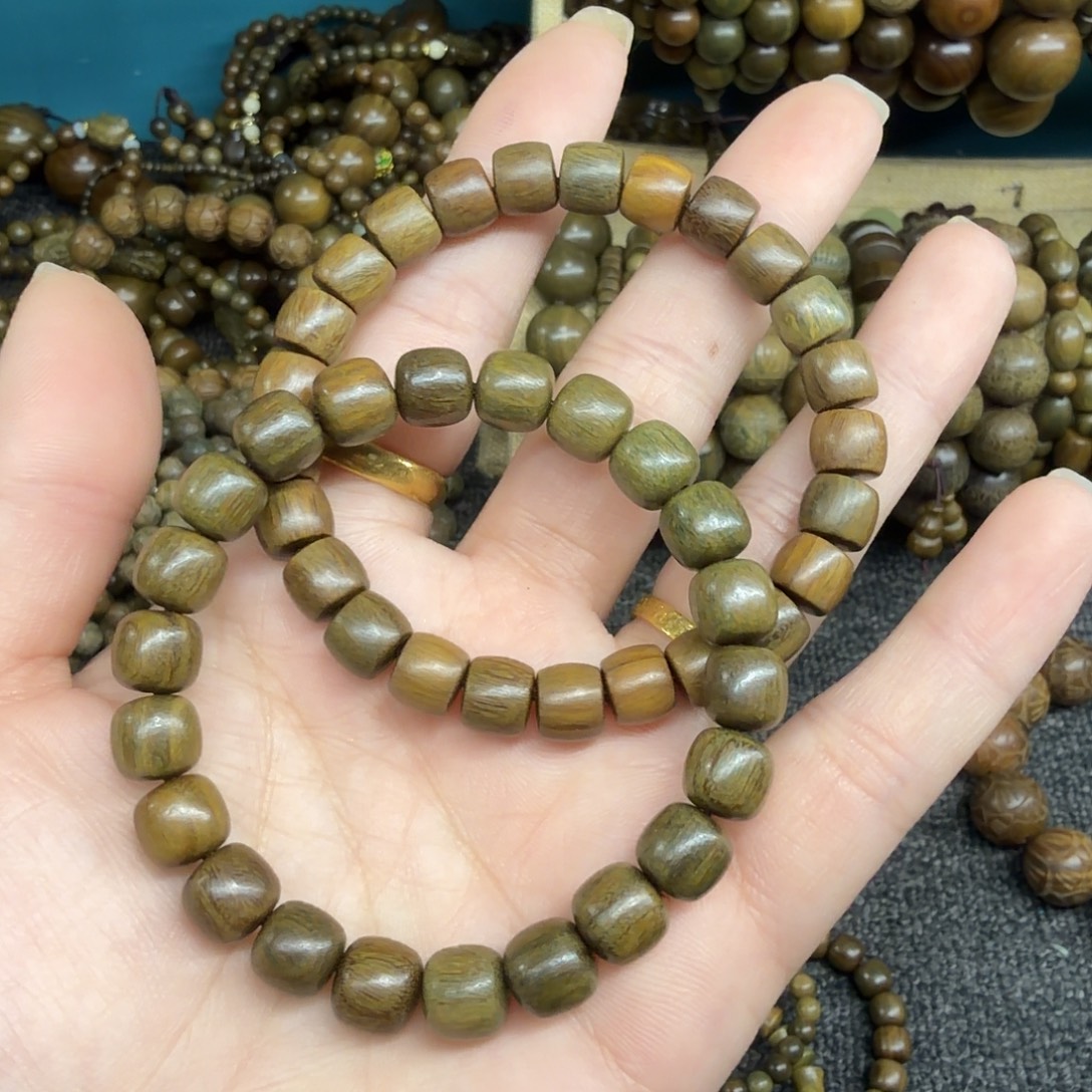 维腊木（绿檀）无事牌