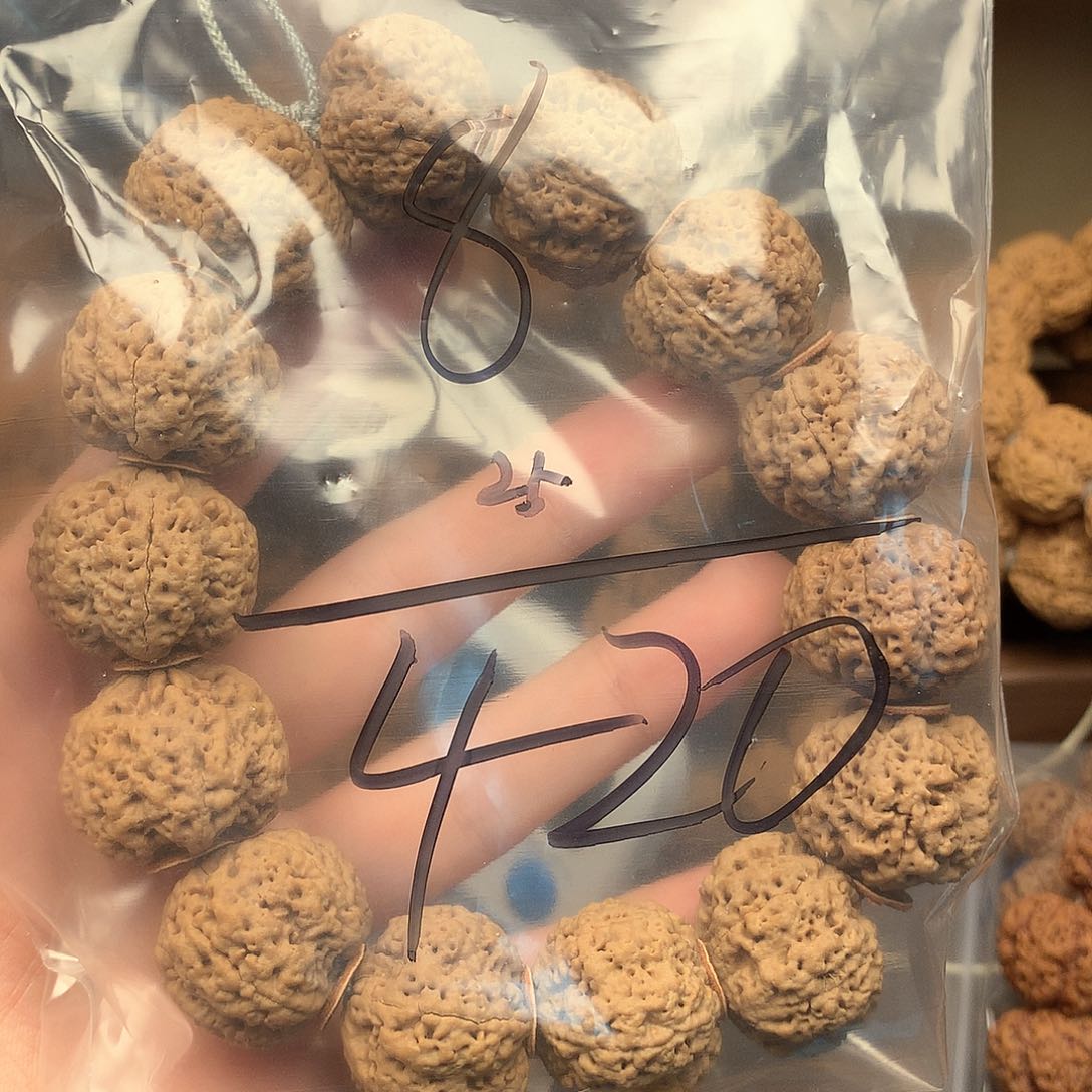 金刚菩提吊坠t****y8////////：//