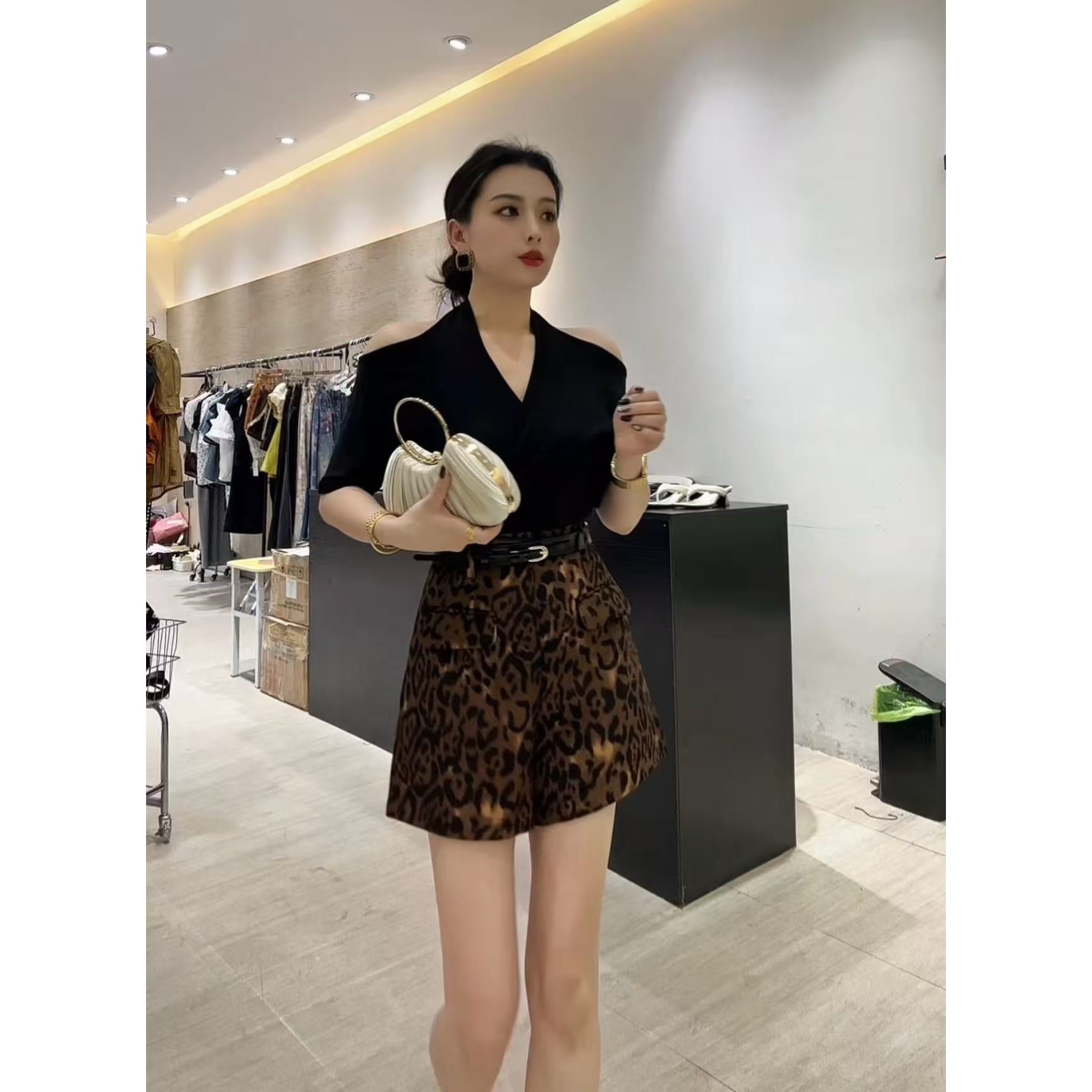 【Wan wan】挂脖交叉V领上衣