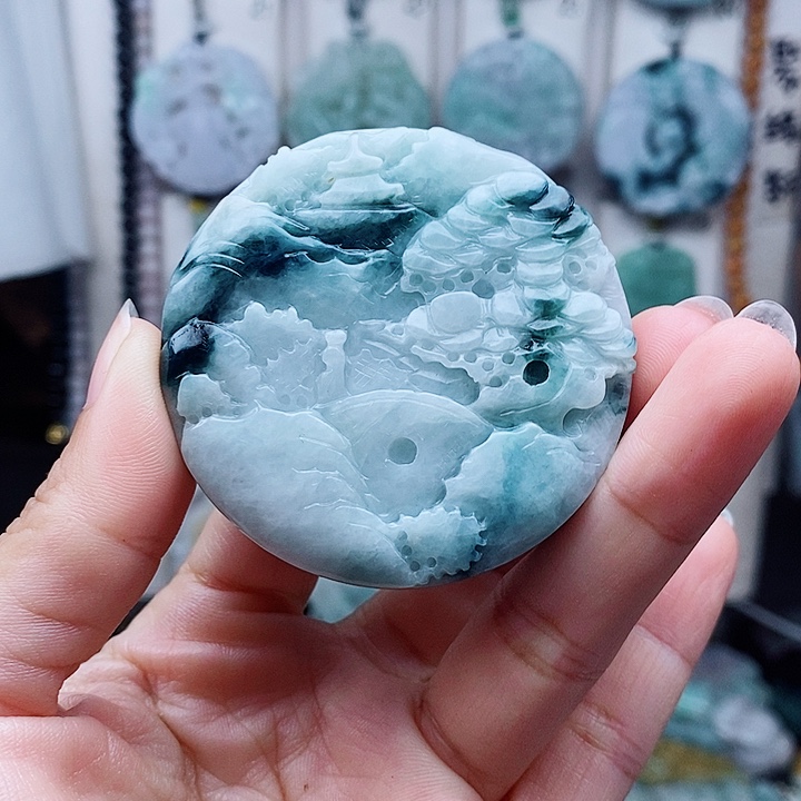 翡翠未镶嵌颈饰翡翠