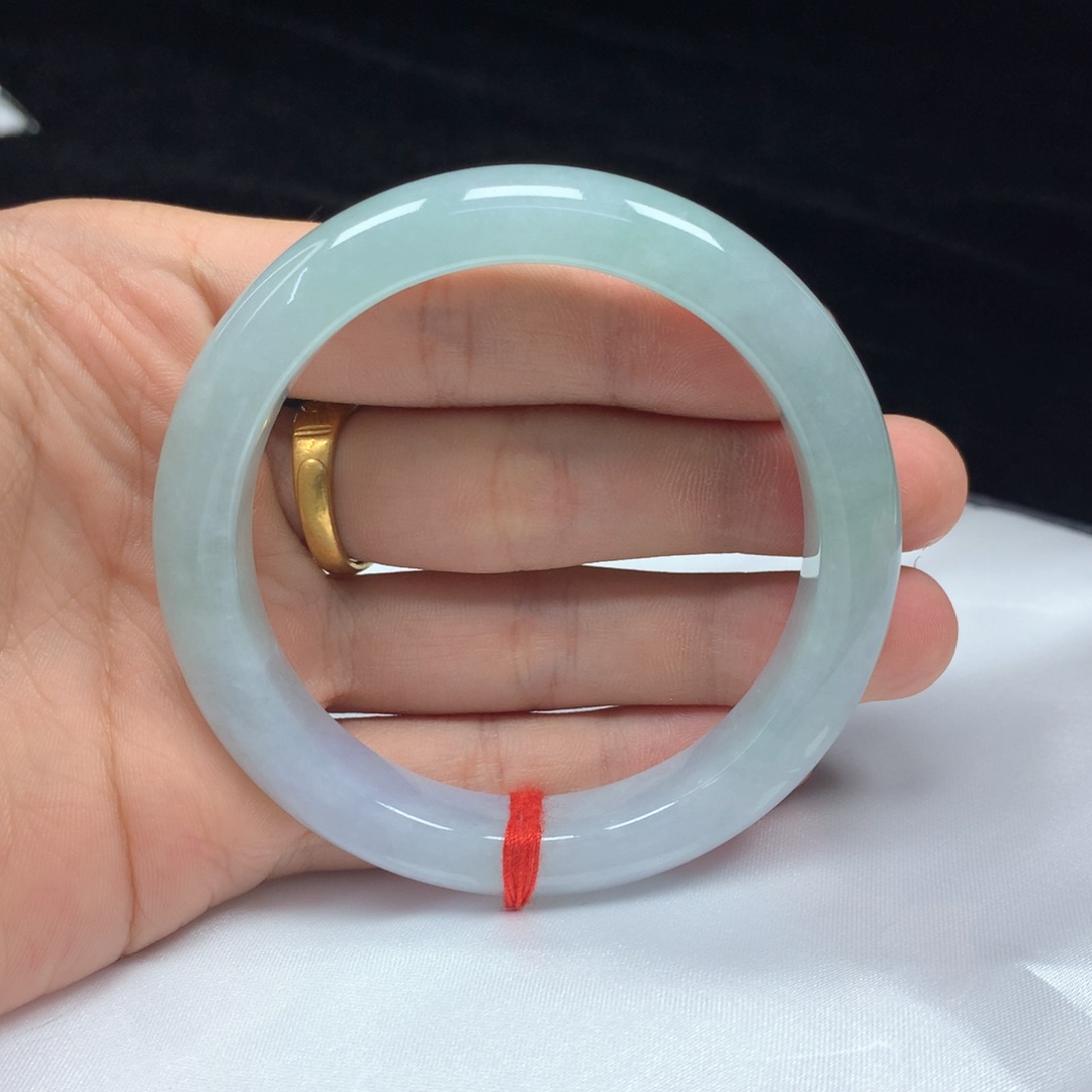 翡翠手镯（圆镯）未镶嵌55.3