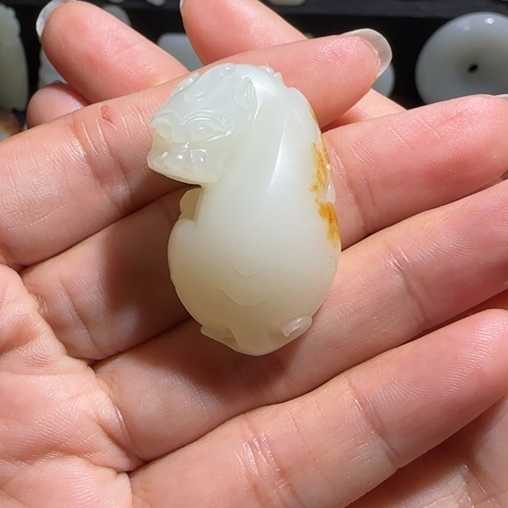 和田玉颈饰未镶嵌W****r