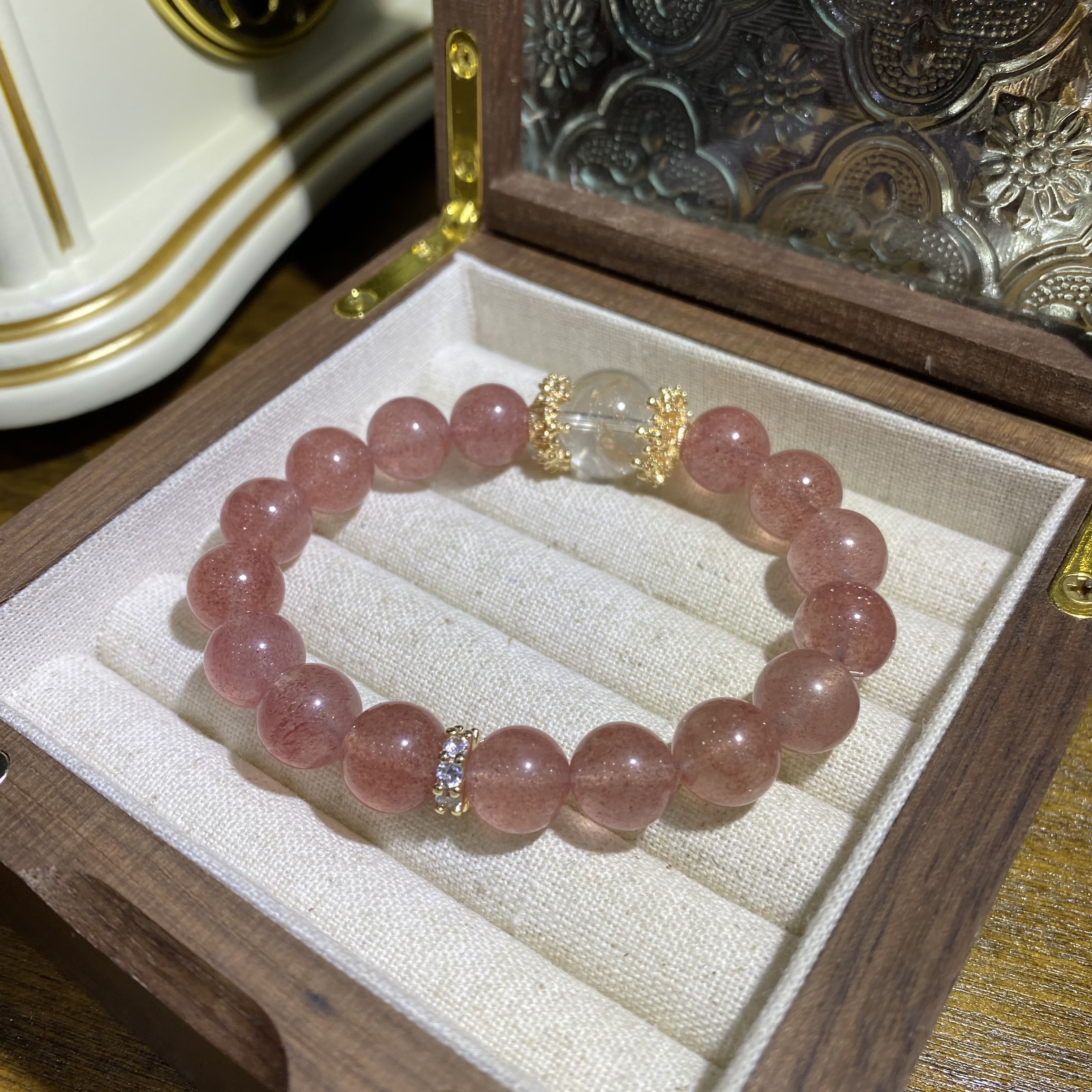 天然高品质草莓晶手链-多样性发其一C193