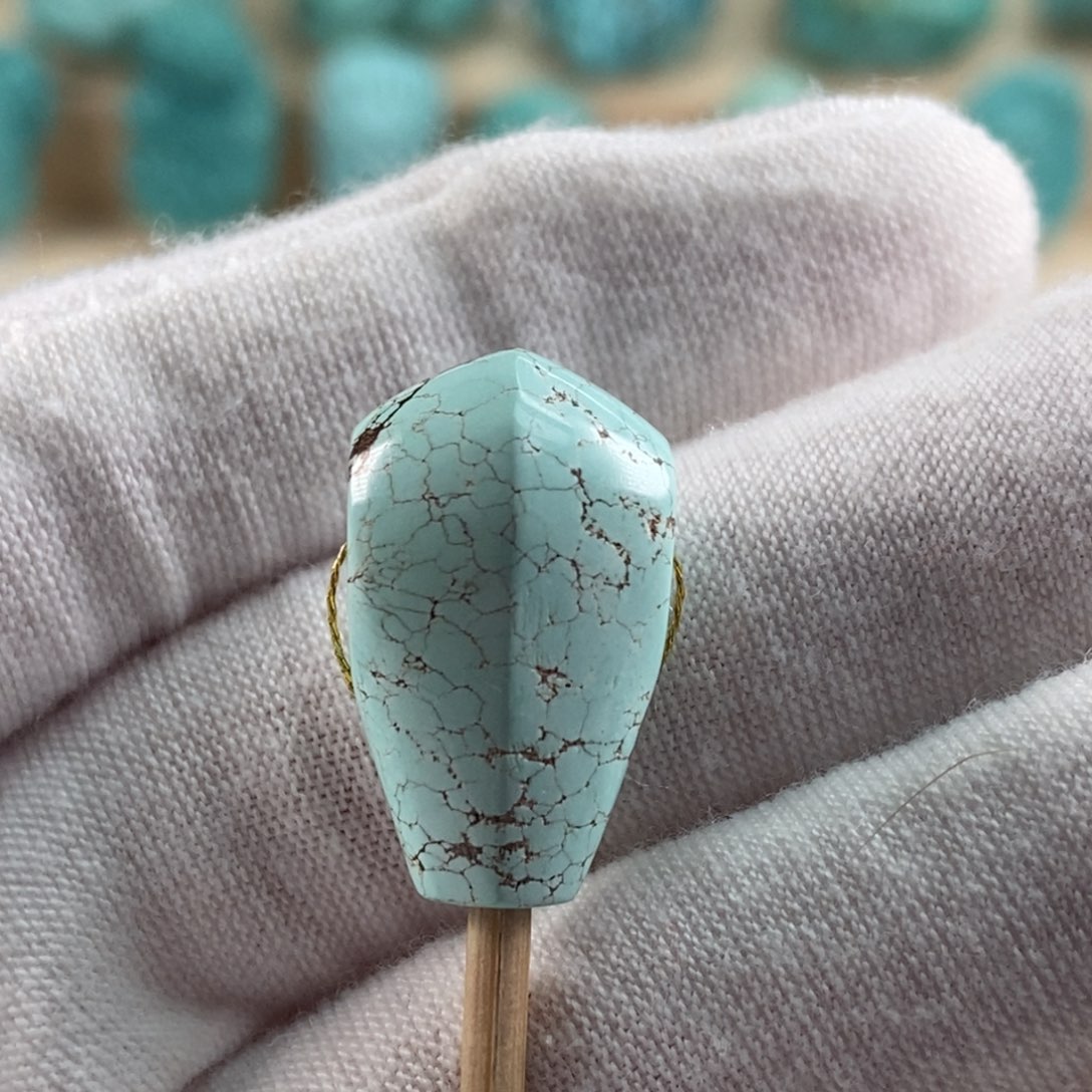 绿松石珠宝奇石未镶嵌