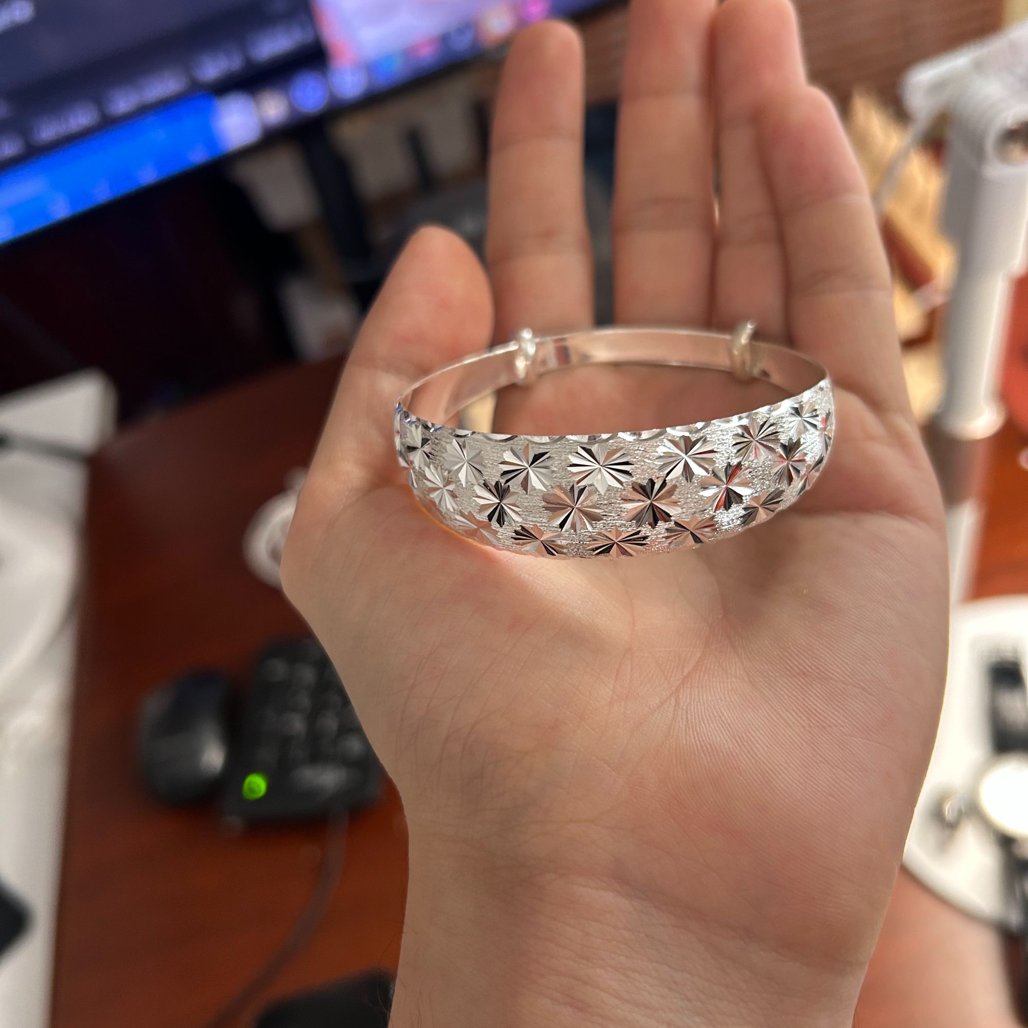 足银手镯 爱敏首饰纯银999手镯170148