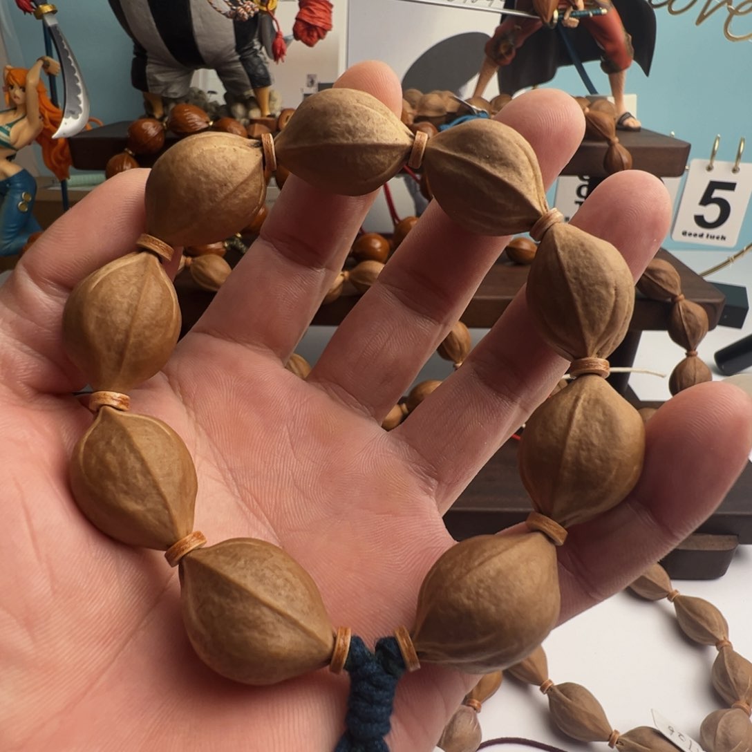 吊坠橄榄核1826尺寸