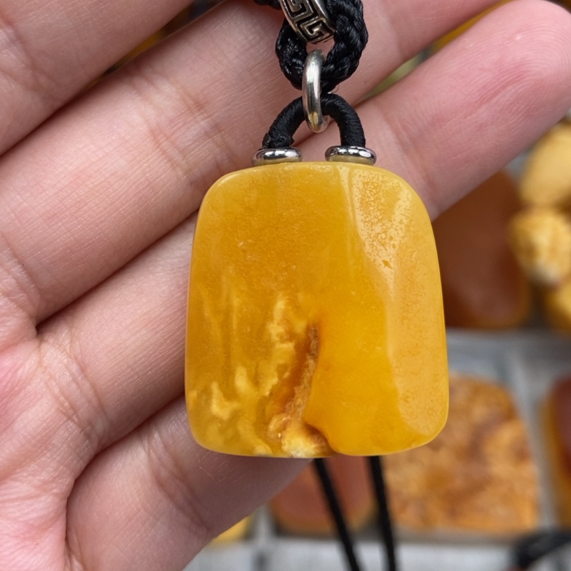【闪购商品】琥珀珠宝奇石未镶嵌
