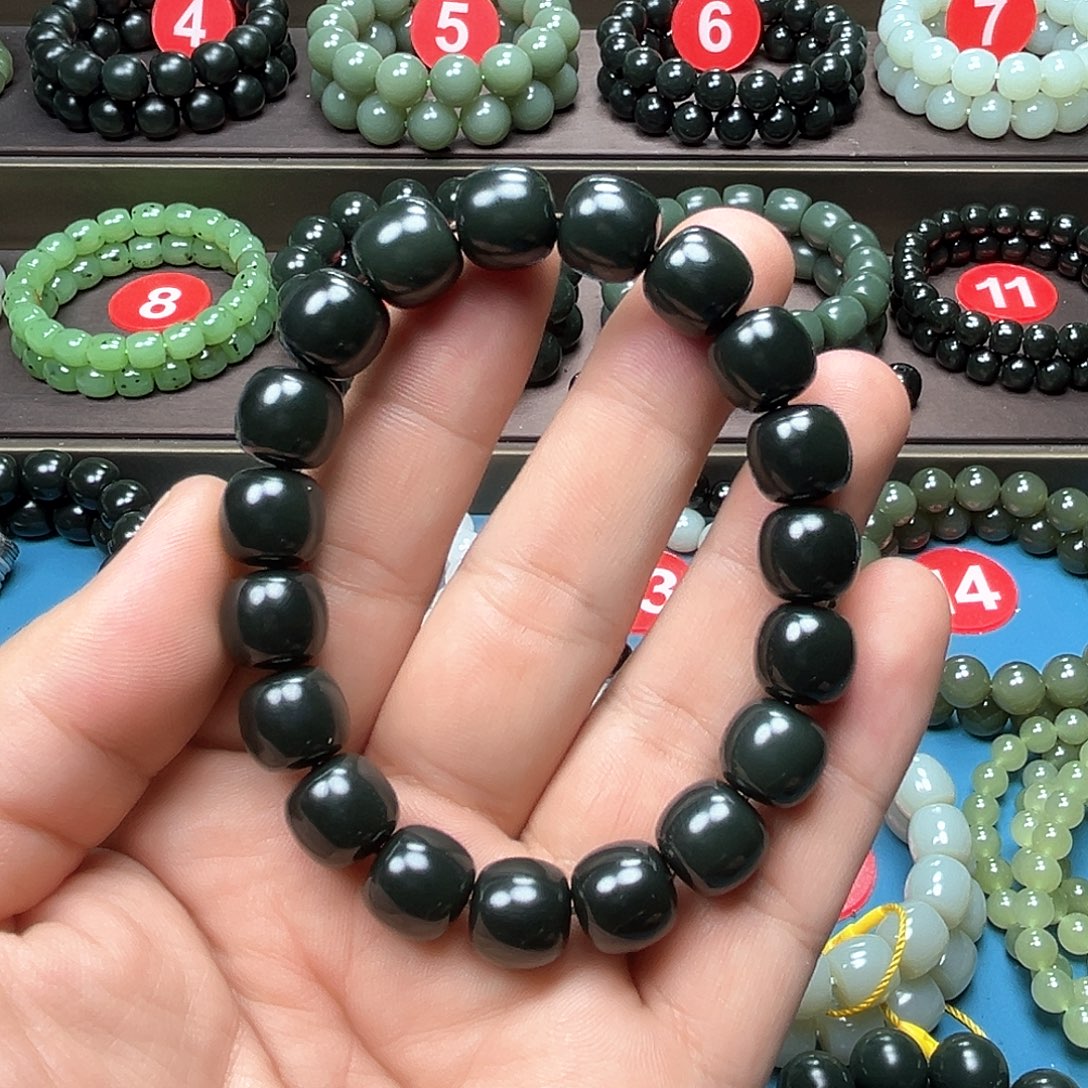 和田玉未镶嵌手链