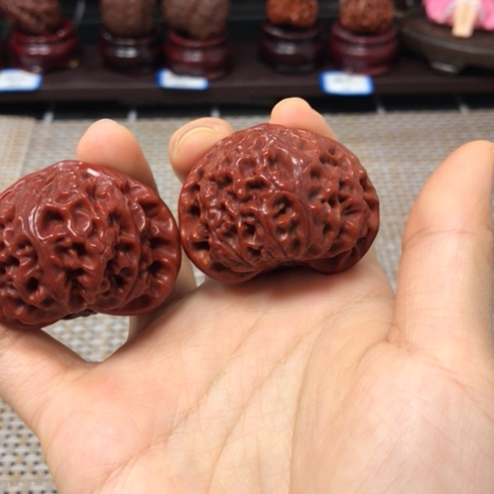 文玩核桃把件宫灯