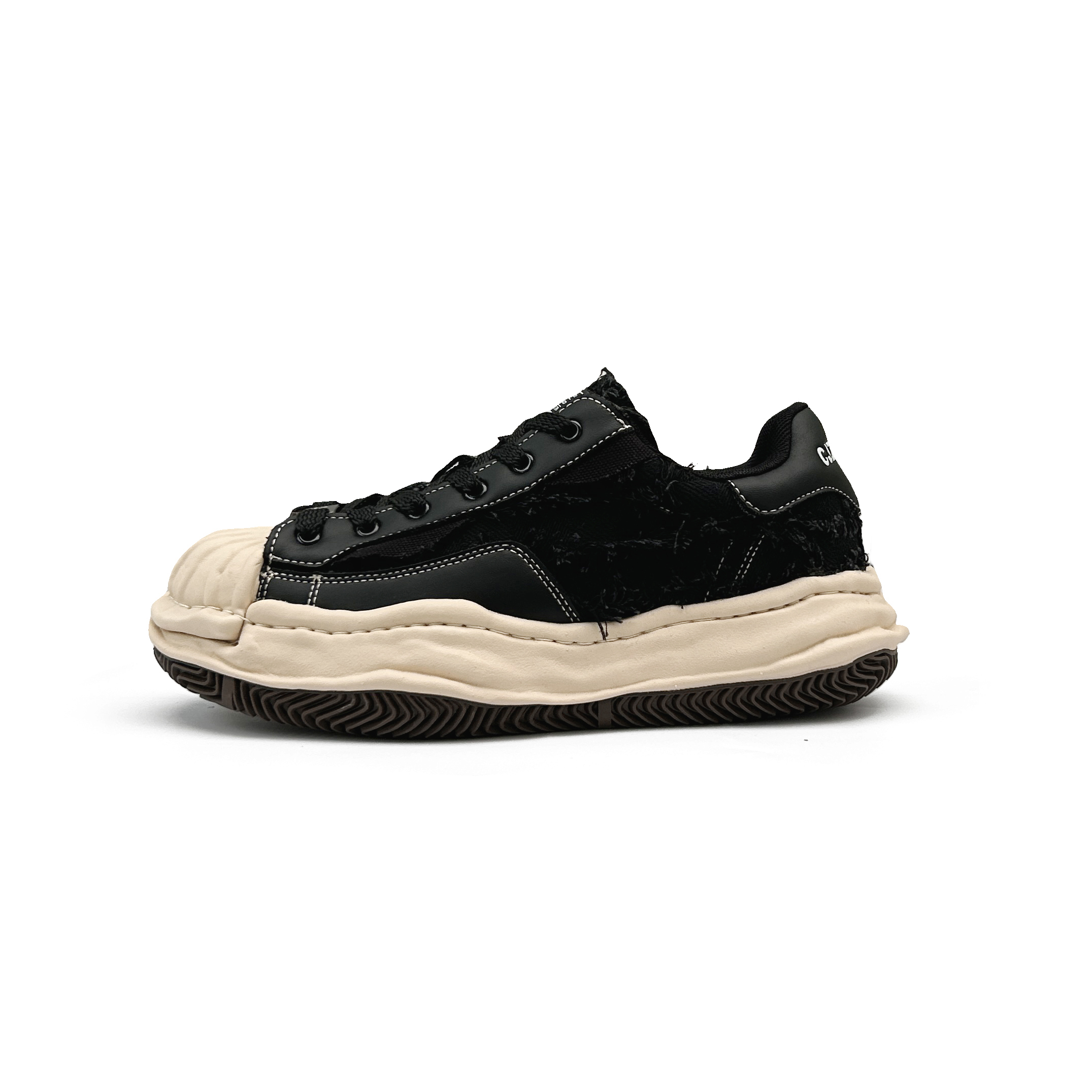 黑天鹅厚款圆头透气增高耐磨时尚休闲鞋潮流鞋子厚底韩版