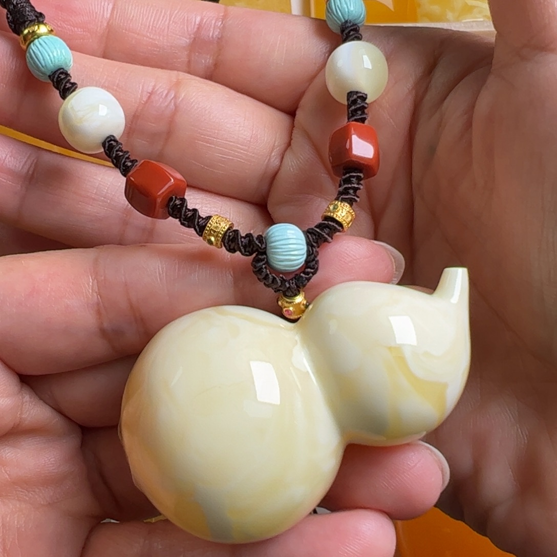 蜜蜡毛衣链未镶嵌无优化