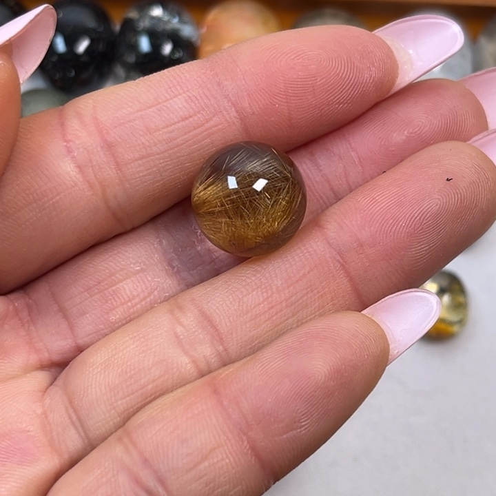 未镶嵌水晶珠宝半成品