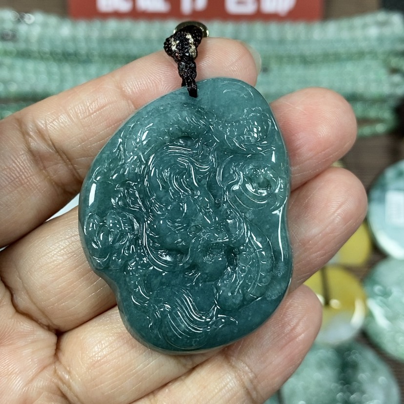 【闪购商品】翡翠颈饰未镶嵌玉吊坠翡翠玉随性龙牌