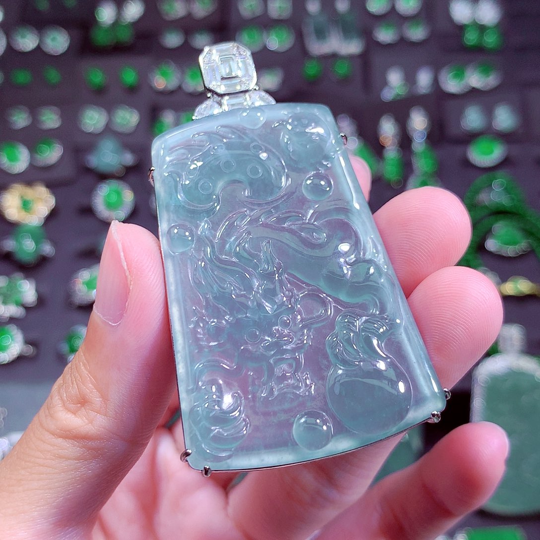 翡翠未镶嵌颈饰天然