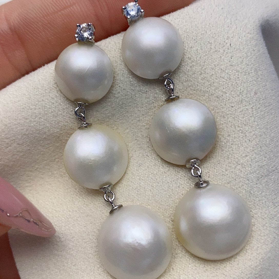 【闪购商品】拼合珍珠（马贝珠）耳饰银S925镶嵌49